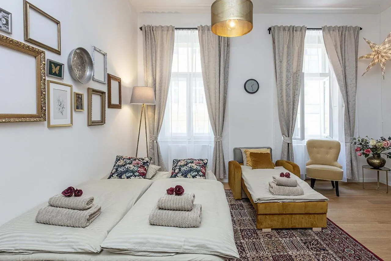 A Prague Apartments - Lesser Town