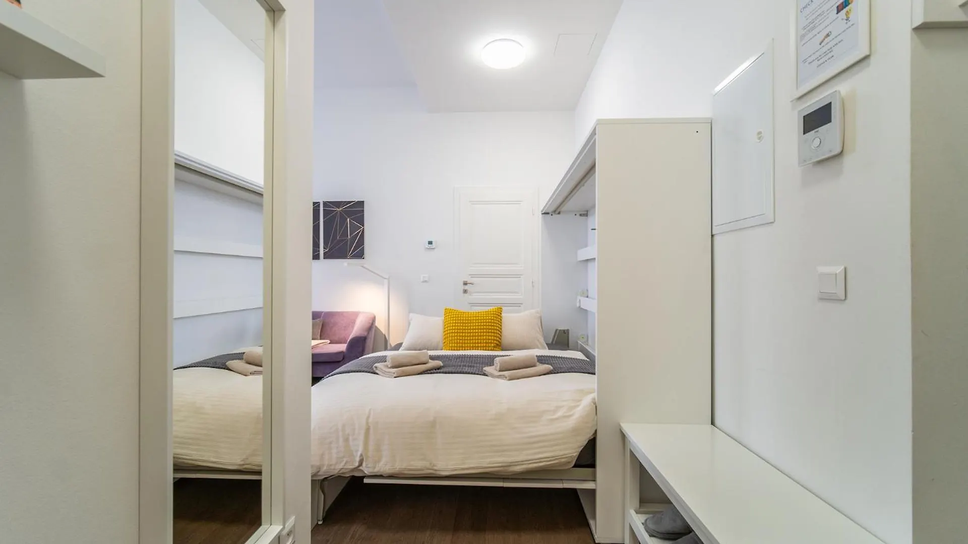 A Prague Apartments - Lesser Town 0*,